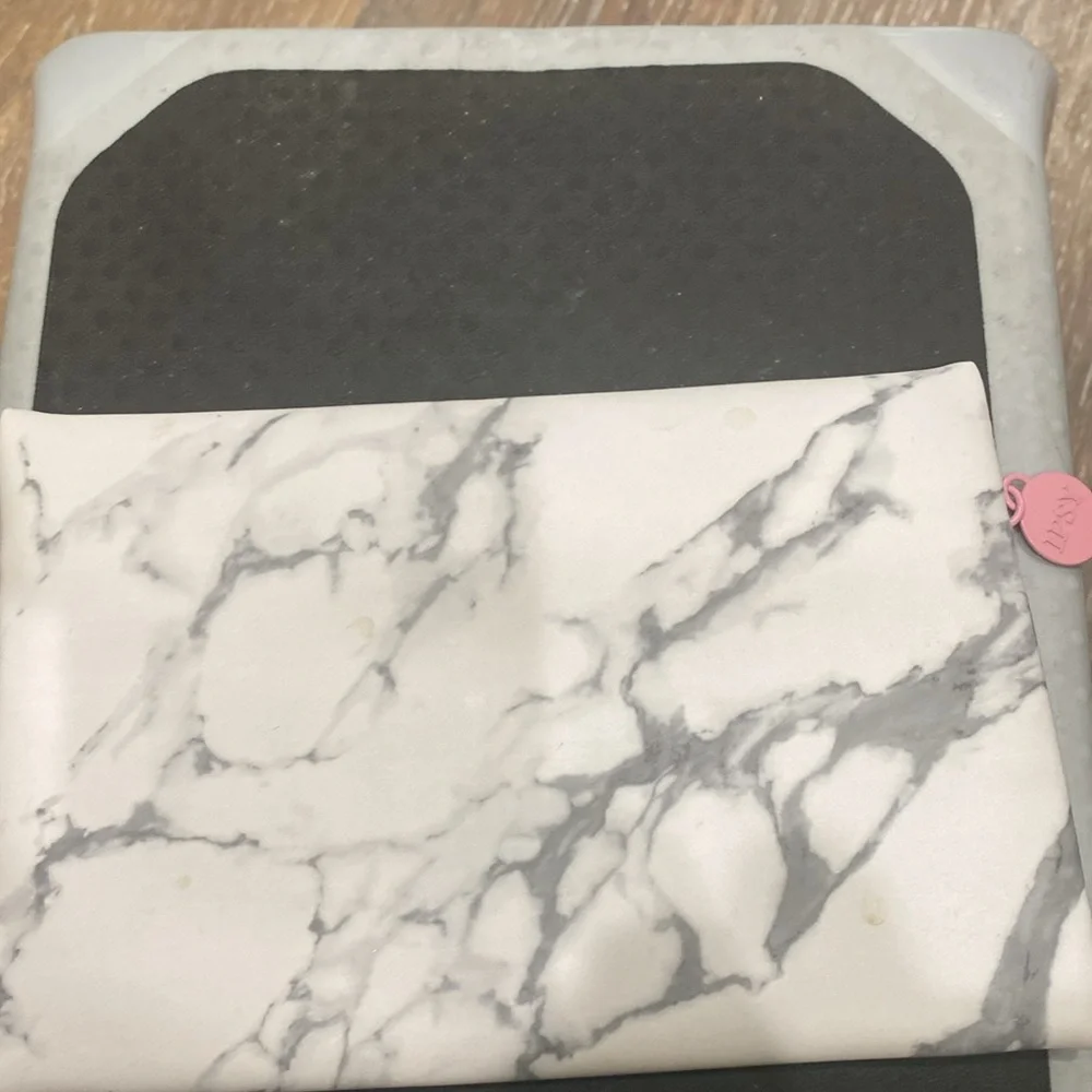 IPSY make up bag, lite pink and gray.
